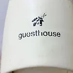 24 Guesthouse Sinchon Hongdae