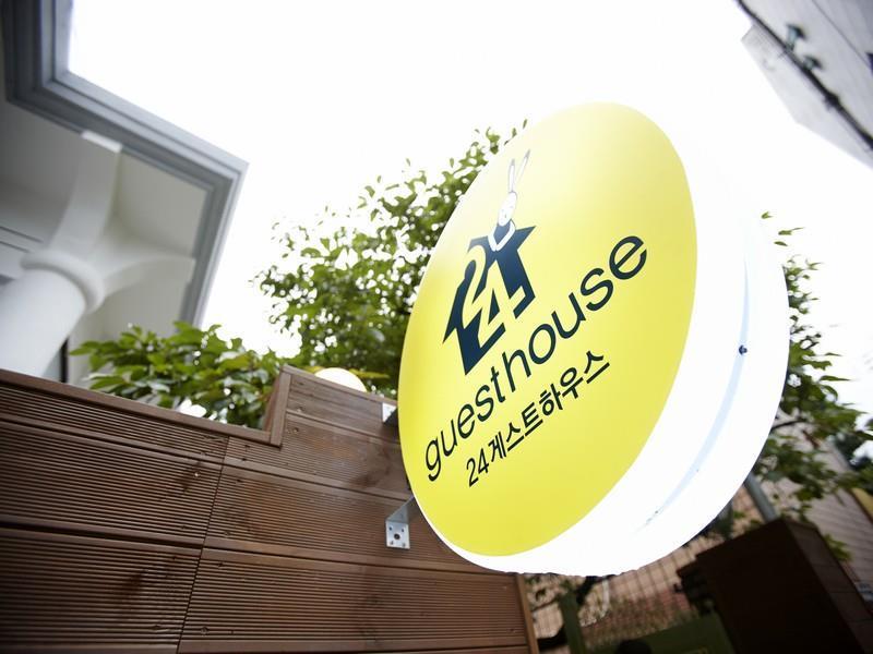 Guest house 24 Sinchon Hongdae Seoul