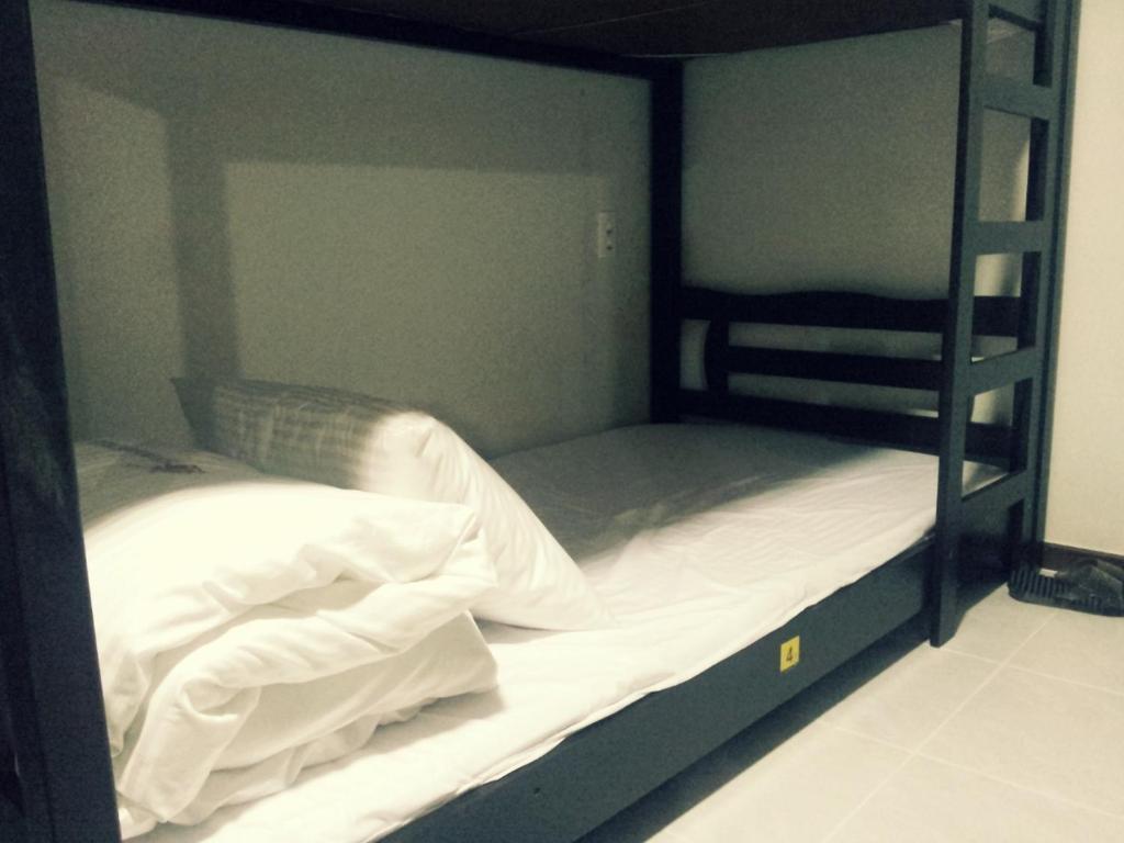 24 Sinchon Hongdae Guest house